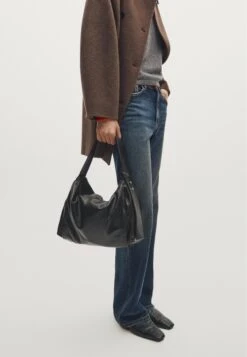 Massimo Dutti NAPPA FINISH SHOULDER - Handbag - Black -Massimo Dutti Shop 2e344f18b5ec459cb104dd17ee2bb34b