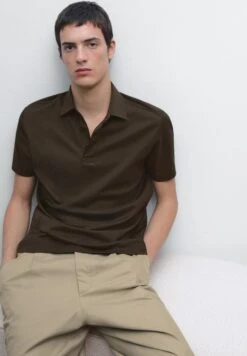 Massimo Dutti TEXTURED SHORT SLEEVE POLO NECK - Polo Shirt - Mottled Dark Brown -Massimo Dutti Shop 2f5275c33f804871b4597b1a7d1b2c18