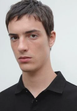 Massimo Dutti SHORT SLEEVE POLO NECK - Polo Shirt - Black -Massimo Dutti Shop 2f56ade03c104482a0495708979c1383