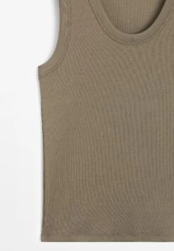 Massimo Dutti HEAVY WEIGHT RIBBED ROUND NECK - Basic T-shirt - Khaki 22 Massimo Dutti HEAVY WEIGHT RIBBED ROUND NECK - Basic T-shirt - Khaki -Massimo Dutti Shop 2fdbae267a6647f282321eed4ce8237c