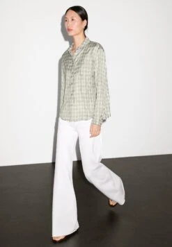 Massimo Dutti FLOWING CHECK GARMENT - Button-down Blouse - Grey 16 Massimo Dutti FLOWING CHECK GARMENT - Button-down Blouse - Grey -Massimo Dutti Shop 2fdd0587de864c99b1970128212bc502