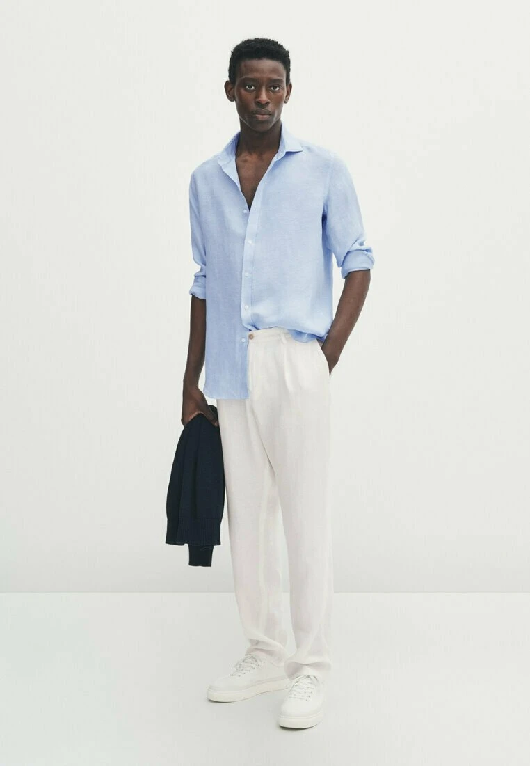 Massimo Dutti Regular Fit Textured Oxford - Formal Shirt - Light Blue 4 Massimo Dutti Regular Fit Textured Oxford - Formal Shirt - Light Blue - Image 2