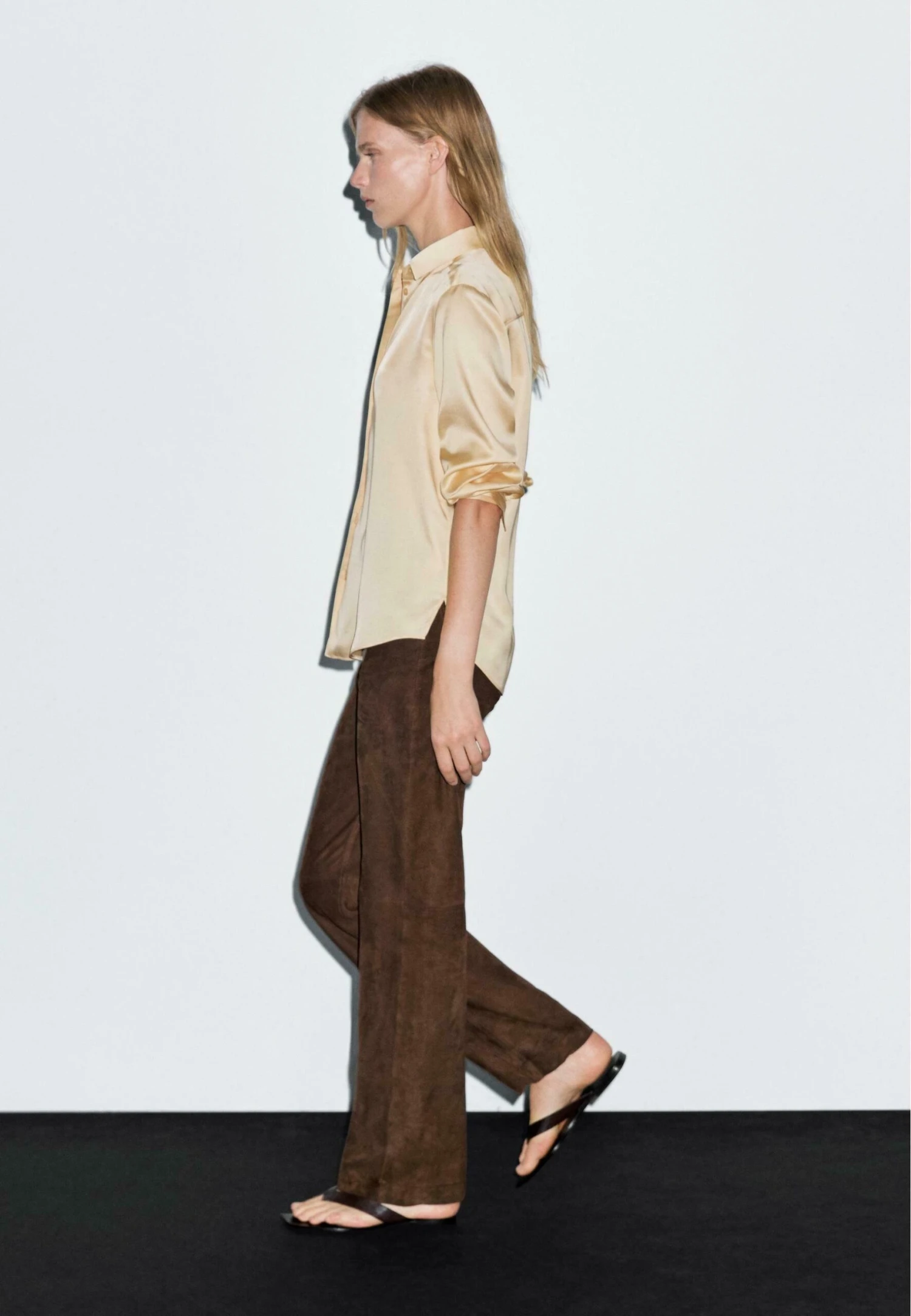 Massimo Dutti FLOWING SATIN LONG SLEEVE - Button-down Blouse - Yellow 7 Massimo Dutti FLOWING SATIN LONG SLEEVE - Button-down Blouse - Yellow - Image 5