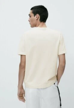 Massimo Dutti Short Sleeve- Basic T-Shirt - Beige -Massimo Dutti Shop 304cab47a0b04802b922b2e606ba9b1a
