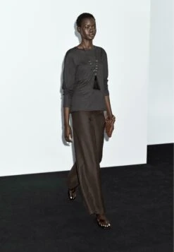 Massimo Dutti LONG SLEEVE WITH SEAM DETAIL - Long Sleeved Top - Grey -Massimo Dutti Shop 3128db9bfb4a430e96b1c9cffa284716