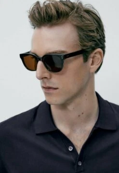 Massimo Dutti With V-Neck And Buttons - Polo Shirt - Blue 15 Massimo Dutti With V-Neck And Buttons - Polo Shirt - Blue -Massimo Dutti Shop 31dcf0f5d5ec4f38af142e599a2def0e