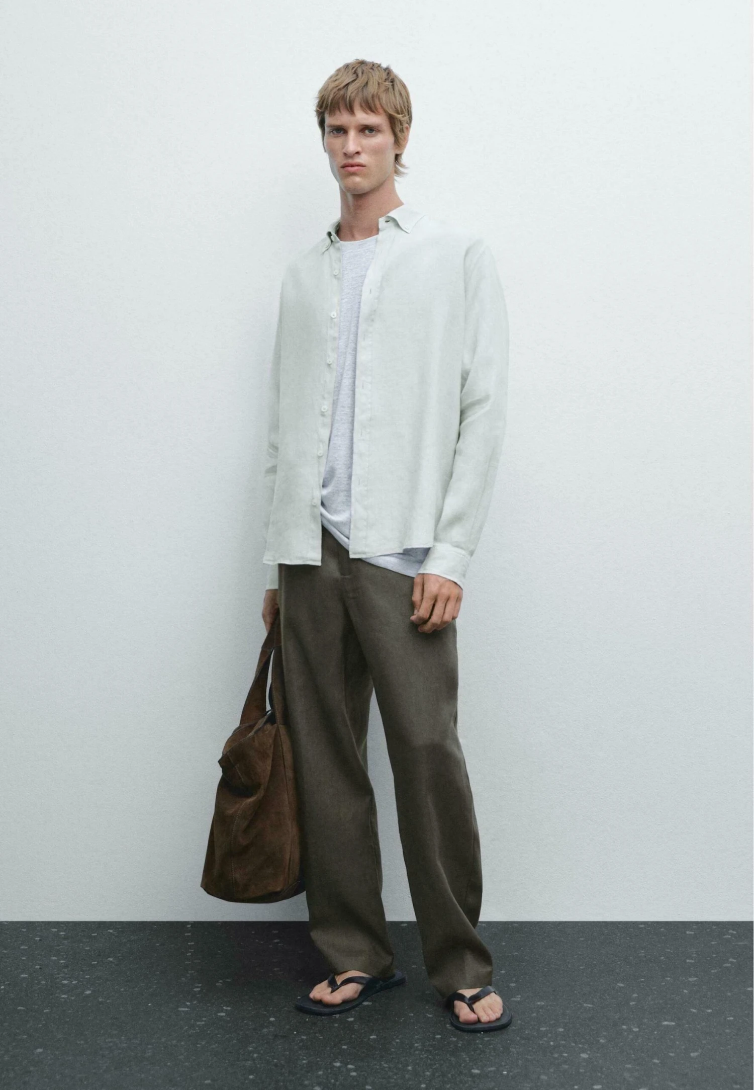 Massimo Dutti REGULAR FIT SEMI-SHEER - Shirt - LIGHT BLUE 4 Massimo Dutti REGULAR FIT SEMI-SHEER - Shirt - LIGHT BLUE - Image 2