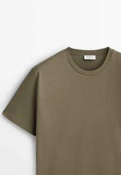 Massimo Dutti Studio -Short Sleeve - Basic T-Shirt - Khaki 17 Massimo Dutti Studio -Short Sleeve - Basic T-Shirt - Khaki -Massimo Dutti Shop 326fa3f2ea4749beb9078ea49543c09c