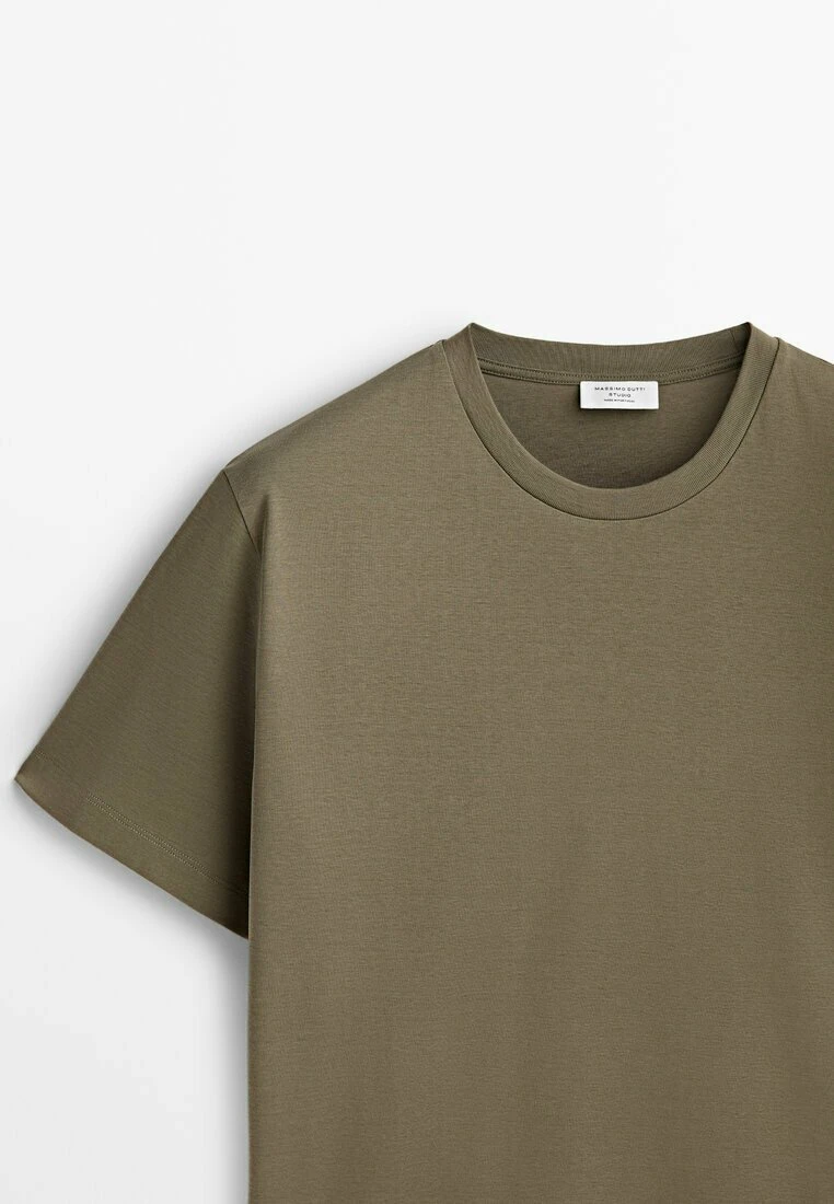 Massimo Dutti Studio -Short Sleeve - Basic T-Shirt - Khaki 9 Massimo Dutti Studio -Short Sleeve - Basic T-Shirt - Khaki - Image 7