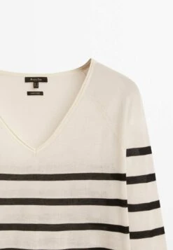 Massimo Dutti V-Neck Extra - Jumper - Beige 12 Massimo Dutti V-Neck Extra - Jumper - Beige -Massimo Dutti Shop 32a1488bea6c4e41a72052f2a96fa544