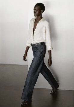 Massimo Dutti LIGHTWEIGHT FLOWING - Button-down Blouse - Beige -Massimo Dutti Shop 32a1555085cf4ace91866f6a815694be