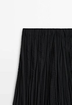Massimo Dutti Midi- A-Line Skirt - Black -Massimo Dutti Shop 33ea334003e74b9babe08014f270dbe6