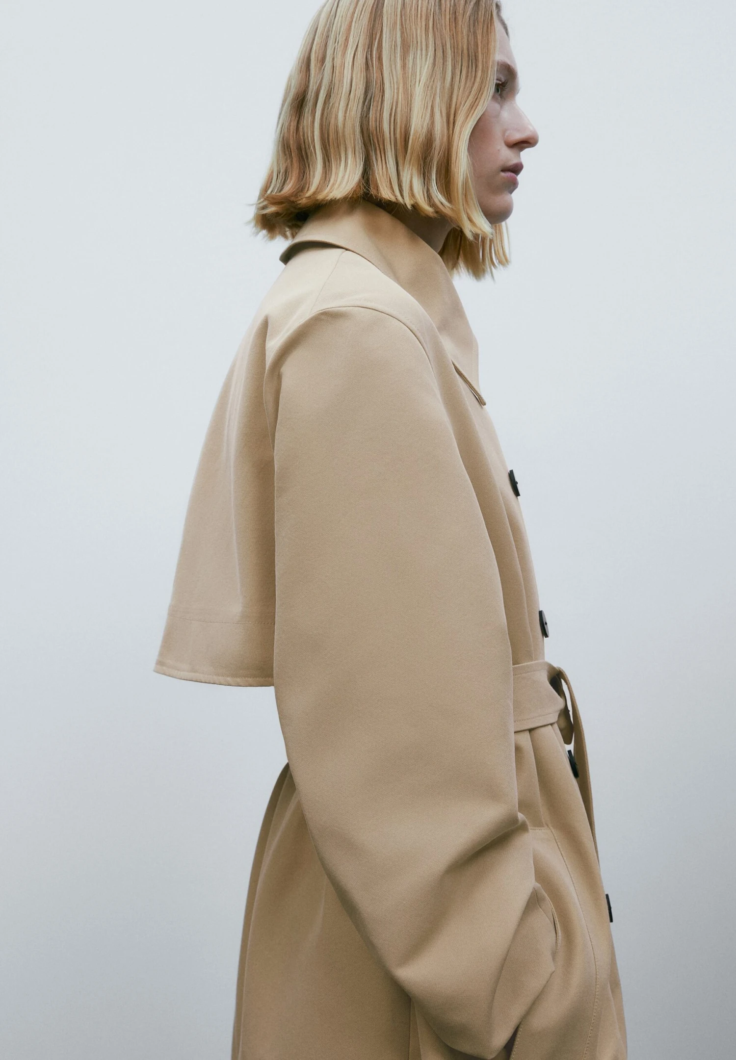 Massimo Dutti Trenchcoat - Camel 5 Massimo Dutti Trenchcoat - Camel - Image 3