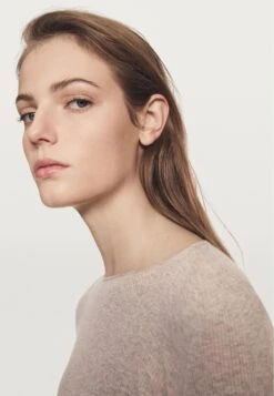 Massimo Dutti Long Sleeved Top - Beige -Massimo Dutti Shop 345122a7ae80480e8a3d4afe8488cc09