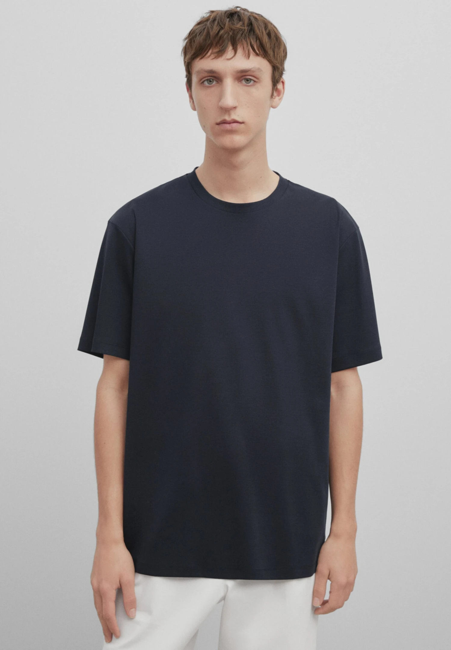 Massimo Dutti Studio -Short Sleeve - Basic T-Shirt - Dark Blue 3 Massimo Dutti Studio -Short Sleeve - Basic T-Shirt - Dark Blue