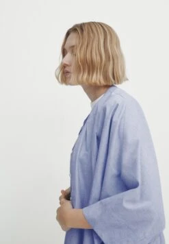 Massimo Dutti Darted Chambray With Stand-Up Collar - Button-Down Blouse - Purple -Massimo Dutti Shop 349f03cd12c842e385cb5a093819cba2