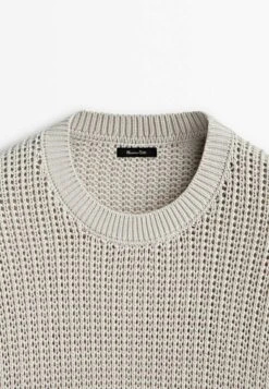 Massimo Dutti Crochet With Short Sleeves- Basic T-Shirt - Beige -Massimo Dutti Shop 35e568cd701c42a0a591cc9ae55f92bd