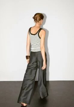 Massimo Dutti STRIPE PRINT WITH ROUND NECK - Top - White -Massimo Dutti Shop 364634da6e27437b8d826f11bf97e588