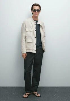 Massimo Dutti LIGHTWEIGHT WITH BUTTONS - Summer Jacket - Beige -Massimo Dutti Shop 3677aadd6103475e89e543d704ed8835