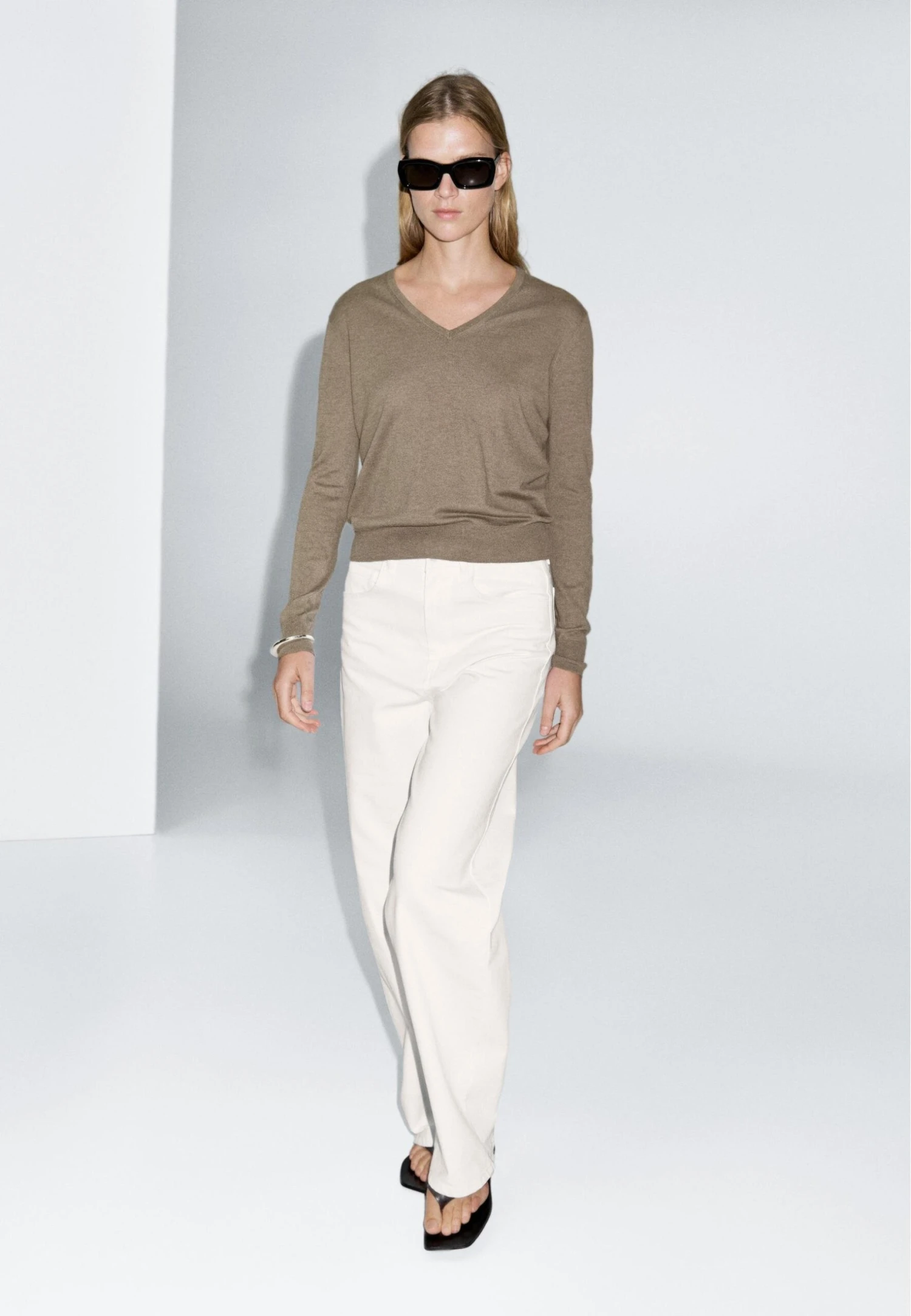 Massimo Dutti LONG SLEEVES WITH V-NECK - Jumper - Green 7 Massimo Dutti LONG SLEEVES WITH V-NECK - Jumper - Green - Image 5