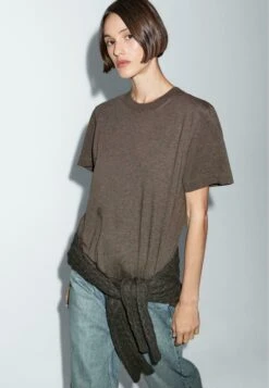 Massimo Dutti OVERSIZE CREW NECK WITH SHORT SLEEVES - Basic T-shirt - Beige -Massimo Dutti Shop 373945f088094a9ca49b61ae9b4135d7