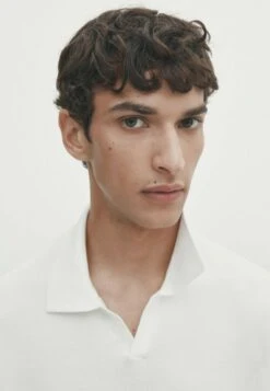 Massimo Dutti Vertical-Textured Micro - Polo Shirt - White -Massimo Dutti Shop 3795b66d94fe43b4a9f1b428c4a2020d