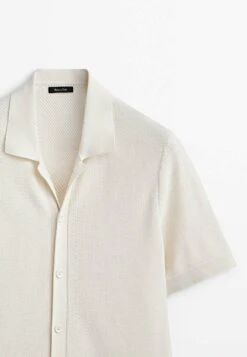 Massimo Dutti Textured With Buttons - Cardigan - Beige -Massimo Dutti Shop 37e7ff3f95d84aae80a7f7308371909d