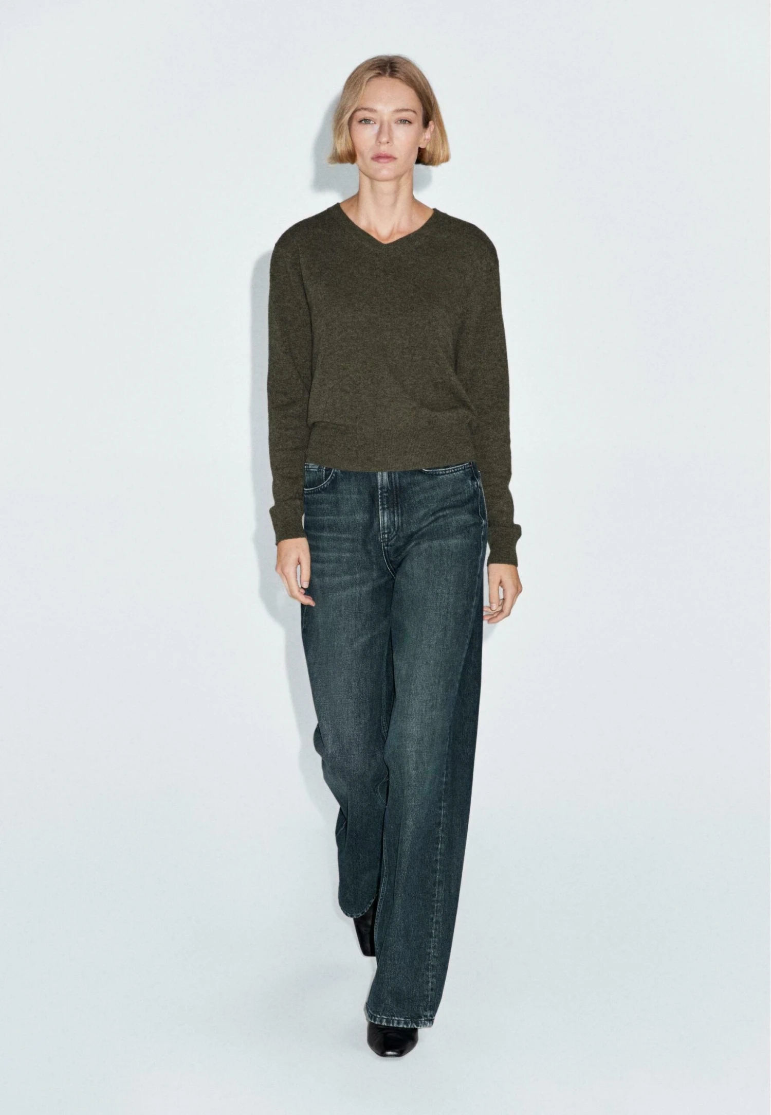 Massimo Dutti V-NECK - Jumper - Green 6 Massimo Dutti V-NECK - Jumper - Green - Image 4