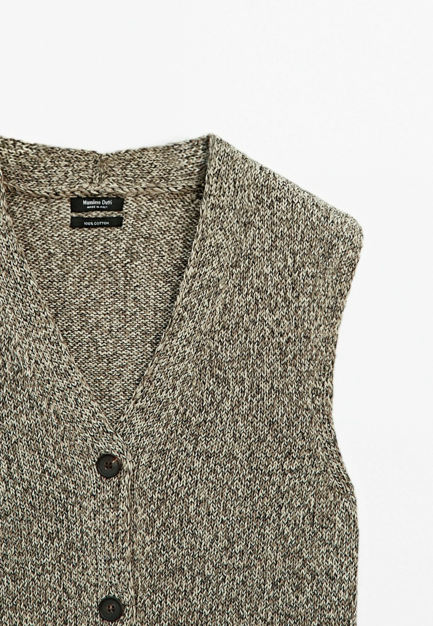 Massimo Dutti BUTTONED MOULINÉ V-NECK - Waistcoat - Green 8 Massimo Dutti BUTTONED MOULINÉ V-NECK - Waistcoat - Green - Image 6