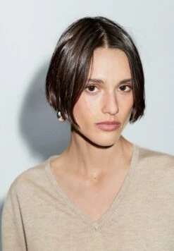 Massimo Dutti LONG SLEEVES WITH V-NECK - Jumper - Sand 20 Massimo Dutti LONG SLEEVES WITH V-NECK - Jumper - Sand -Massimo Dutti Shop 38ff3853cbd047c1bbe67e01d9c5c147