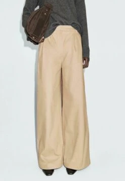 Massimo Dutti Trousers - Beige