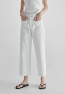 Massimo Dutti Wide Fit CroppedWith Pockets - Flared Jeans 17 Massimo Dutti Wide Fit CroppedWith Pockets - Flared Jeans -Massimo Dutti Shop 3ac4b7ec526640ec9777c1d8e20766c7