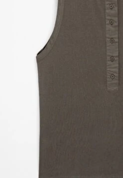 Massimo Dutti SLEEVELESS ROUND BUTTONED NECK - Top - Khaki -Massimo Dutti Shop 3bb2b5ebd29d4c78b12761581571fbe8