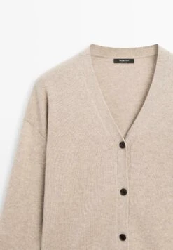 Massimo Dutti V-NECK BUTTONED KNIT - Cardigan - Light Brown -Massimo Dutti Shop 3c2b751f47bd453e8ea2050c9f330aab