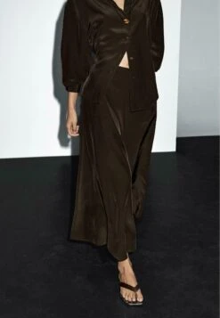 Massimo Dutti FLOWING FLARED - Maxi Skirt - Mottled Dark Brown -Massimo Dutti Shop 3cb17d08a11c49eb9cefde1096c445ef