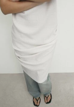 Massimo Dutti Textured Mock Turtleneck Midi - Day Dress -Massimo Dutti Shop 3cb3b6577de24db19dd2f0e4a89f965d