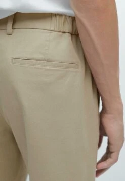 Massimo Dutti SLIM FIT WITH ELASTIC SIDE DETAIL - Trousers - Beige -Massimo Dutti Shop 3cd6f0e27bc3425cb281312b310ace3e