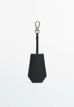 Massimo Dutti With Embossed Detail - Keyring - Blue/Black Denim -Massimo Dutti Shop 3d1a9ff4f6584c4d9e07f6c46fdc797b