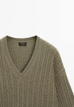 Massimo Dutti CASHMERE OVERSIZE V-NECK - Jumper - Mottled Green -Massimo Dutti Shop 3dc81abbea654004b5b63c3a5eaacb7b