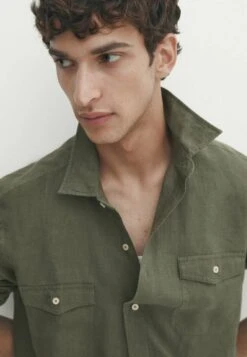 Massimo Dutti With Pockets - Shirt - Green -Massimo Dutti Shop 3dd10514fc1f4e97a3250344d97ef87e