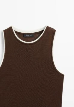 Massimo Dutti SLEEVELESS WITH DOUBLE TRIM - Basic T-shirt - Dark Brown -Massimo Dutti Shop 3e2a35c9ea0a4015bc7cc130af3ac9e1