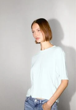 Massimo Dutti BOXY FIT SHORT SLEEVE - Basic T-shirt - Light Blue