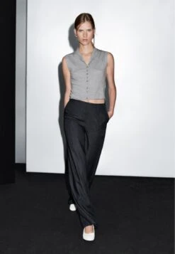 Massimo Dutti BARREL FIT - Relaxed Fit Jeans - Mottled Dark Blue -Massimo Dutti Shop 3e7740b4a1884262bc3c644b23578e90