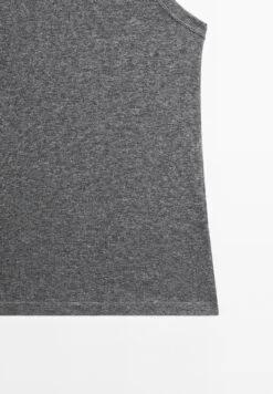 Massimo Dutti LIGHTWEIGHT HALTER NECK - Basic T-shirt - Dark Grey 17 Massimo Dutti LIGHTWEIGHT HALTER NECK - Basic T-shirt - Dark Grey -Massimo Dutti Shop 3e8440b9ecbf483684bdccca40625e47