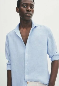 Massimo Dutti Regular Fit Textured Oxford - Formal Shirt - Light Blue 17 Massimo Dutti Regular Fit Textured Oxford - Formal Shirt - Light Blue -Massimo Dutti Shop 3ff32642976046b7ba54d91e2fa0f812