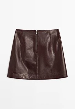 Massimo Dutti Leather Skirt - Bordeaux -Massimo Dutti Shop 40a28534b8bf4d5fac0bf2c8e7ab27ba