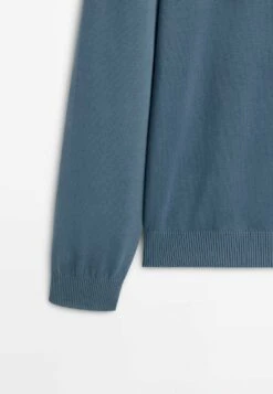 Massimo Dutti Crew Neck - Jumper 19 Massimo Dutti Crew Neck - Jumper -Massimo Dutti Shop 412f19ef2d754348ae9d5b3a76912fed