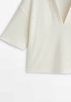 Massimo Dutti Textured - Polo Shirt - Beige 11 Massimo Dutti Textured - Polo Shirt - Beige -Massimo Dutti Shop 4186820d992b46fe93ce9a45ae4bde52