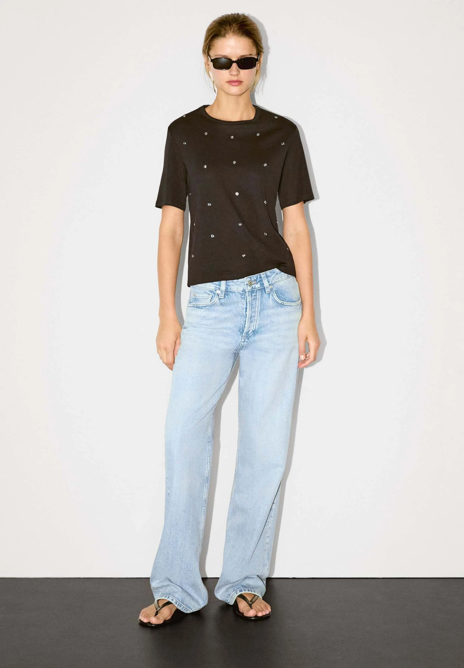 Massimo Dutti OVERSIZED WITH EYELETS - Print T-shirt - Dark Brown 7 Massimo Dutti OVERSIZED WITH EYELETS - Print T-shirt - Dark Brown - Image 5