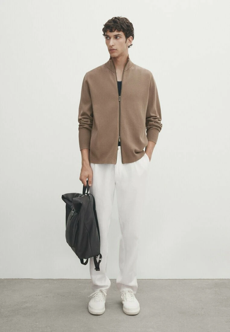 Massimo Dutti Milano With A Mock Neck And Zip - Cardigan - Stone 4 Massimo Dutti Milano With A Mock Neck And Zip - Cardigan - Stone - Image 2